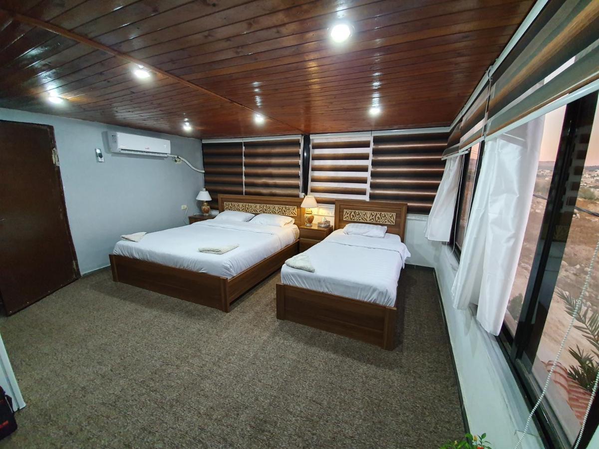 Ferienwohnung New Luxurious Modern Studio Gerasa Exterior foto